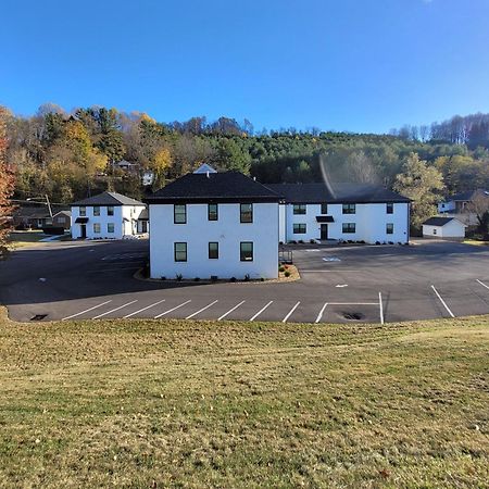 The Traveler On Main - Suite 1 Tazewell Esterno foto